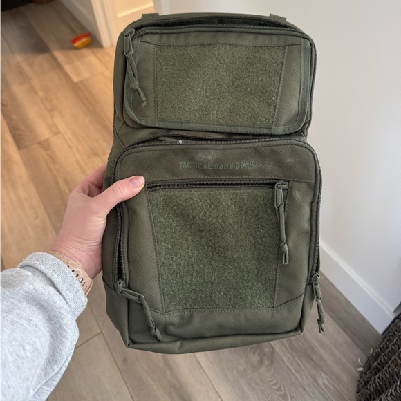 Tactical baby gear  DIAPER BAG NWT $200 retail - Picture 13 of 14